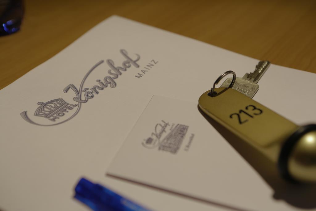 Hotel Koenigshof Майнц Экстерьер фото